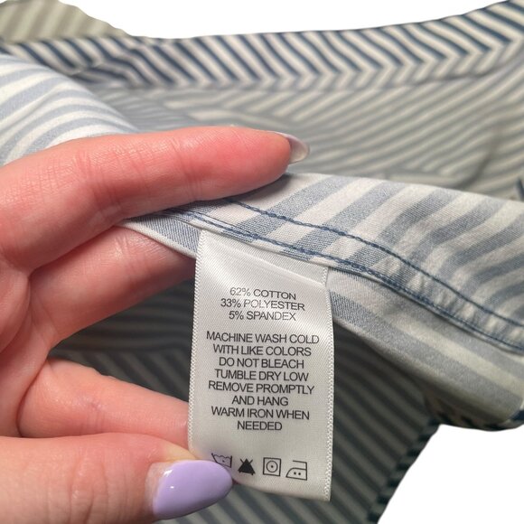 Foxcroft NYC 16W Non-Iron Stretch Striped Button Down Blouse - Picture 3 of 6
